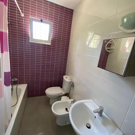 Apartment La Antilla-islantilla-planta Baja De Vivienda 7 Pax *